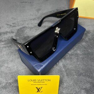 Louis Vuitton LV Cyclone Sunglasses Black Unisex